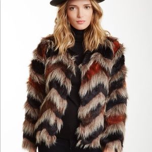 NWOT Dolce Cabo Faux Fur Jacket! Never been worn!